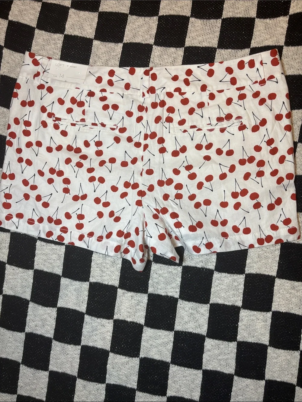🍒 NWT LOFT Cherry Print 4